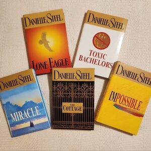 Danielle Steel Book Collection